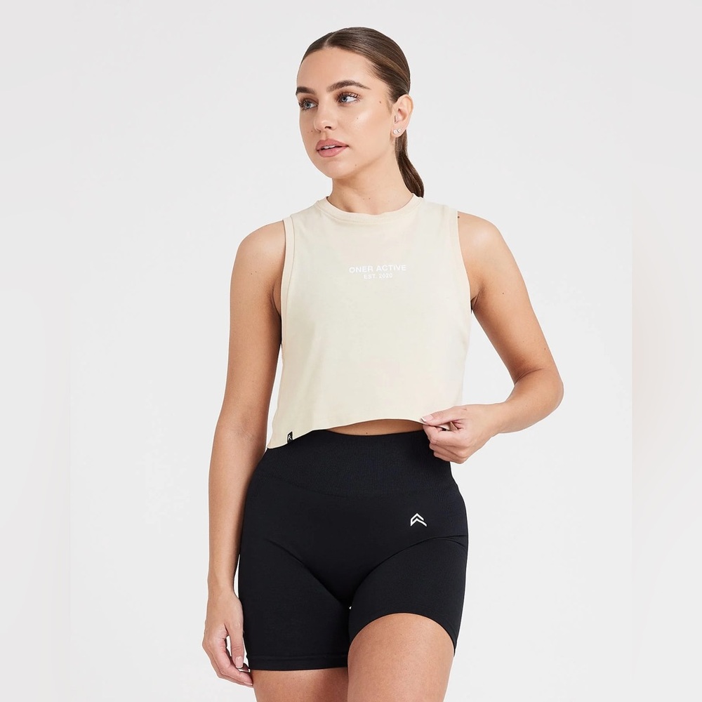 ONER ACTIVE GRAPHIC JERSEY TANK IN WASHED SAND - XL